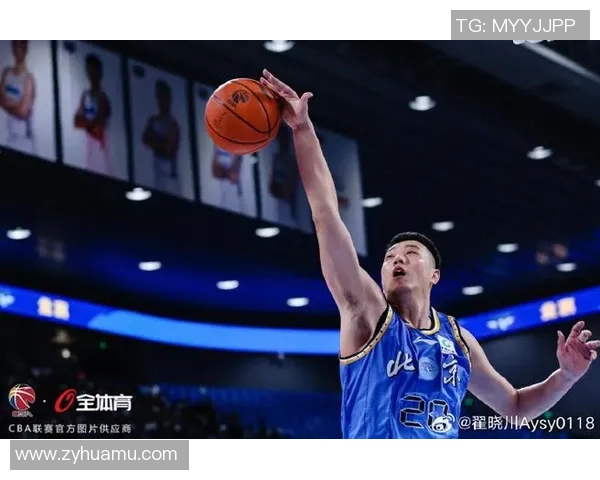 翟晓川:从篮球场上的拼搏者到生活中的追梦人,展现不一样的精彩人生